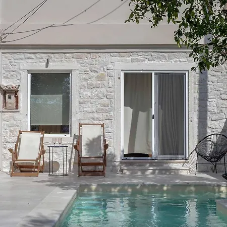 Hammock House * Gaios
